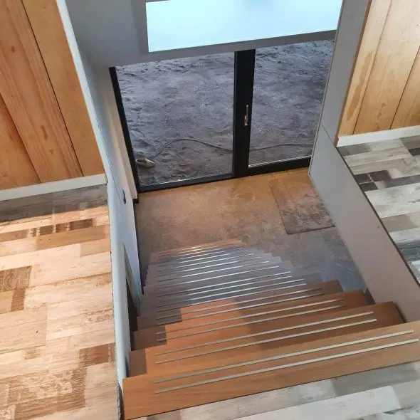 Houten rechte trap