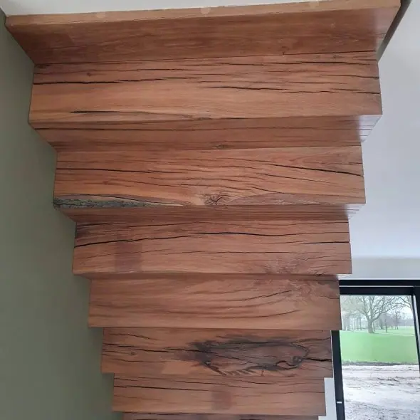 Eikenhouten bloktrap