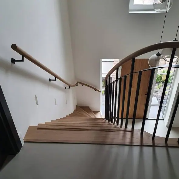 Landelijke trap op maat