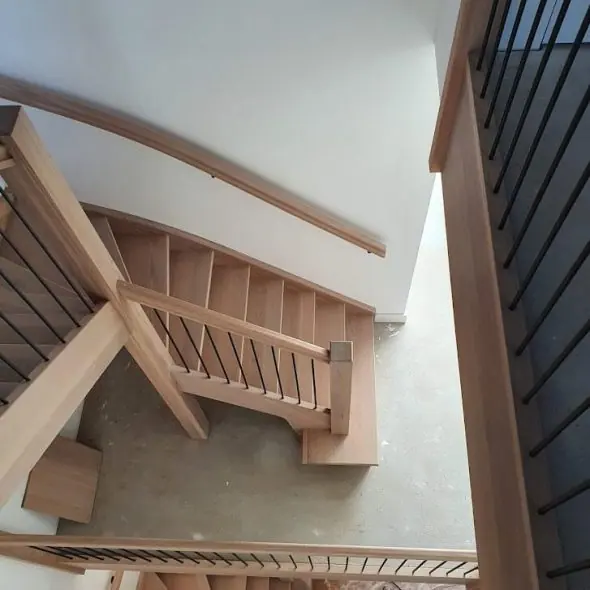 Trappen van bovenaf