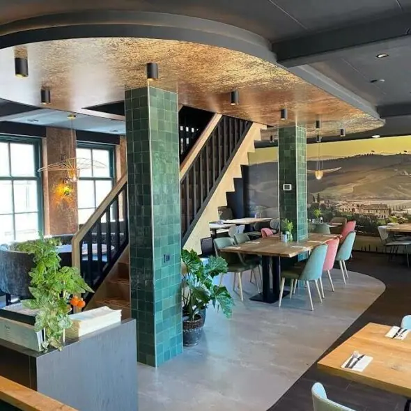 Moderne trap Meppel