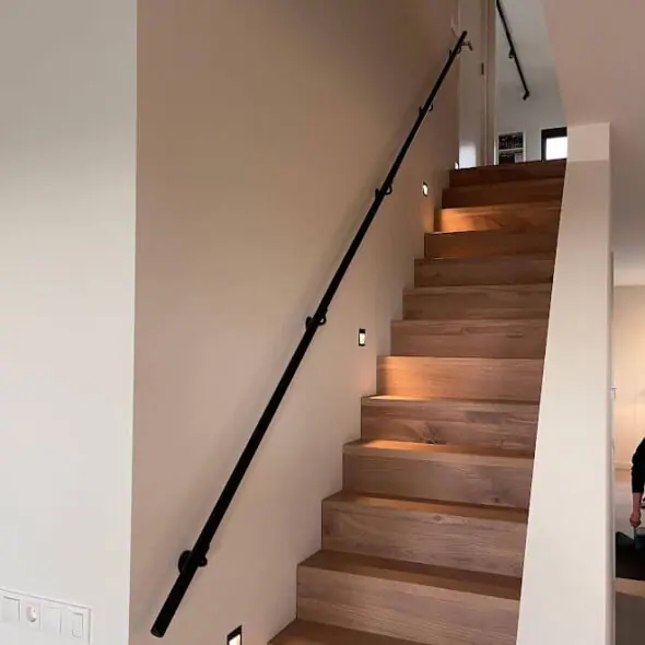 Rechte houten trap