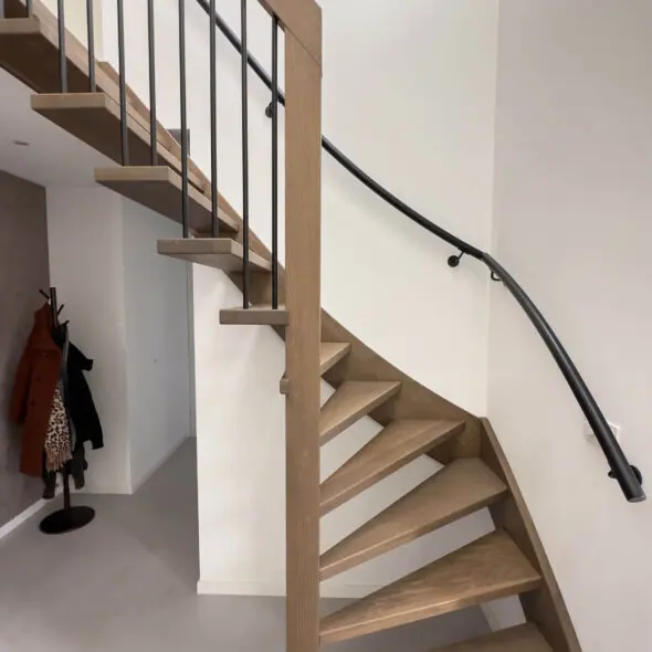 Onderkwart met trapleuning