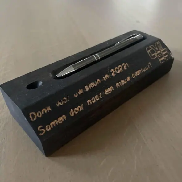Pennenbak hout