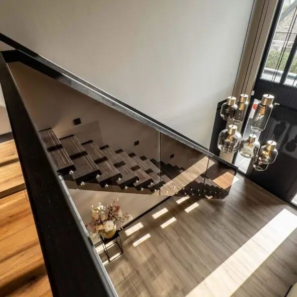 Luxe trap van boven