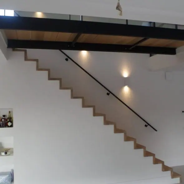 Moderne houten trap
