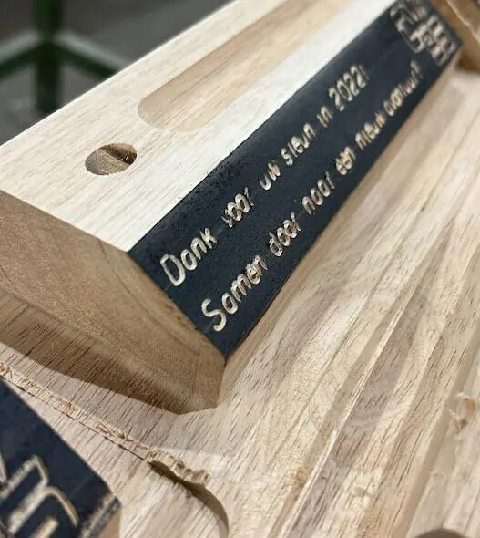 Relatiegeschenk maatwerk hout