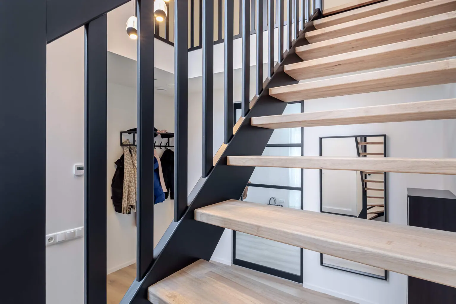 moderne open trap lijnenspel
